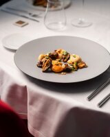 EQUINOXE FLACHER TELLER 26 cm Pfeffer